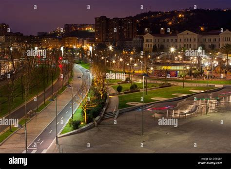 Bilbao nightlife hi-res stock photography and images - Alamy