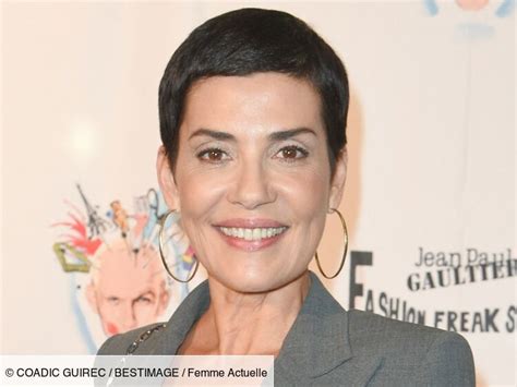 Cristina Cordula se dévoile en bikini triangle ses fans adorent Femme Actuelle Le MAG