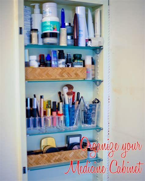 Organize Your Medicine Cabinet Fashionable Hostess