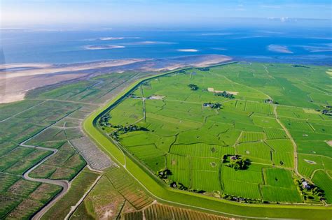 Westerhever Aus Der Vogelperspektive Leuchtturm Westerheversand Als