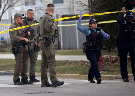 18-year-old charged in fatal shooting of Chicago police officer - ABC News