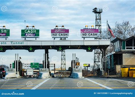 Lincoln Tunnel Toll Station in New Jersey Editorial Stock Photo - Image ...