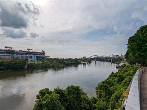 Nashville Scavenger Hunt Walking Tour - Scavenger Hunt Walking Tours