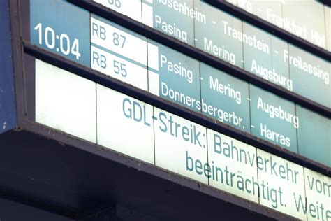 S Bahn Berlin Gdl Droht Mit N Chstem Streik L Nger Und H Rter