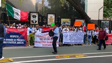 Trabajadores Del Poder Judicial Federal Protestan En El Senado MVS