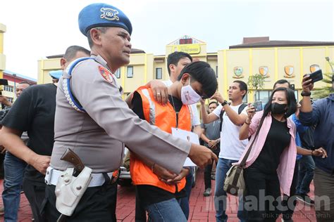 Foto Ini Pelaku Bacok Pelajar Hingga Tewas Saat Nyeberang Di Pomad Bogor