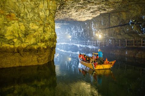 馬祖「藍眼淚」夢幻爆發！芹壁聚落、梅花鹿島、北海坑道等 12 個南北竿景點推薦 上報 生活