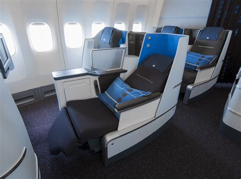 Klm Completes The Retrofit Of The Boeing 777 200 Fleet With New Cabin