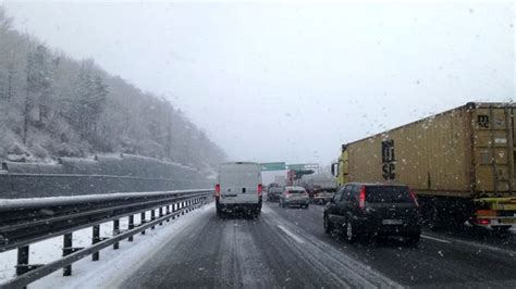 Allerta Neve In Liguria Situazione Strade E Autostrade