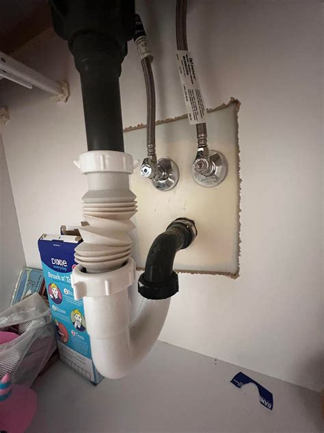 Flexible P-Trap Stinks : r/Plumbing