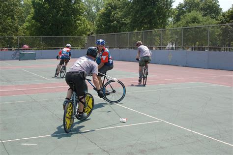 Photo Gallery 2012 North American Hardcourt Bike Polo Championship