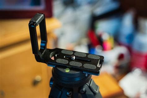 Peak Design Travel Tripod Review for Photographers