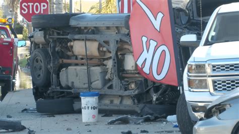 Driver Victim Identified In Deadly Rollover Crash That Killed 2 In Fresno Cbs47 And Ksee24