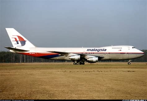 Boeing 747 219b Malaysia Airlines Aviation Photo 2485730