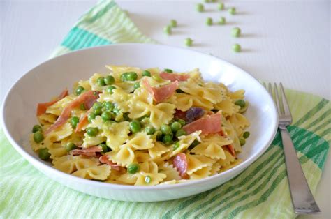 Farfalle Alla Carbonara Di Piselli E Speck Le Ricette Di Simo E Cicci