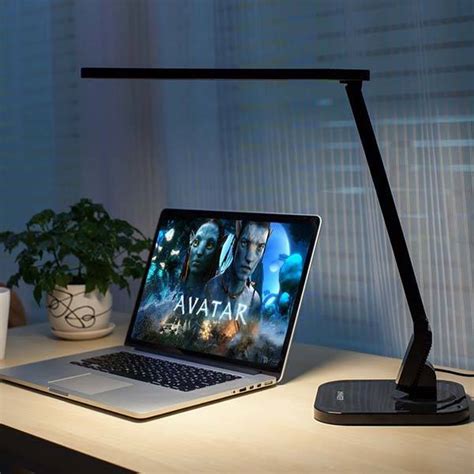 Anker Lumos A2 LED Desk Lamp with a 2.1A USB Charging Port | Gadgetsin