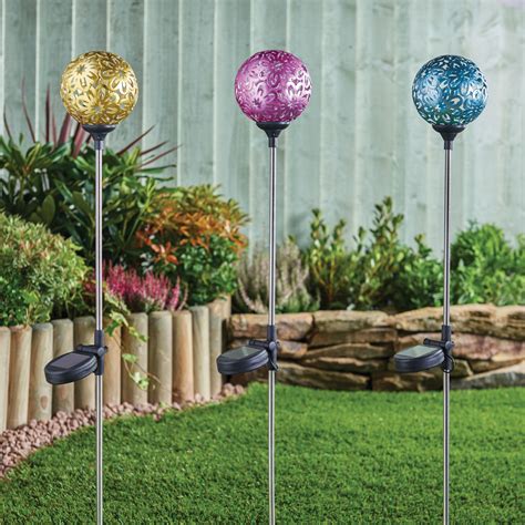 Solar Retro Floral Garden Stake