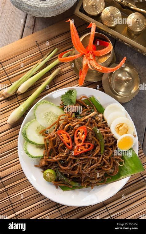 Indian Fried Noodle Stock Photo Alamy