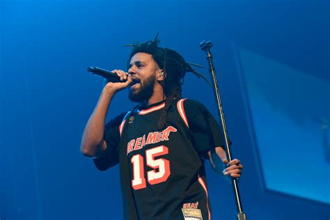 Photos: J. Cole the Off-Season Tour at FTX Arena in Miami September 24 ...