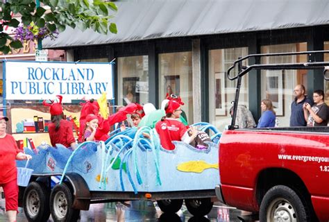 Maine Lobster Festival | Photographs - New England Today