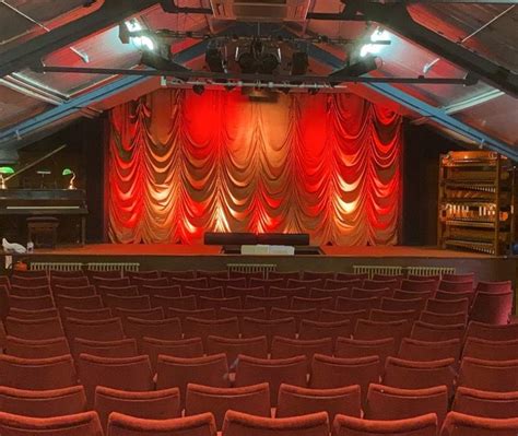 Kinema In The Woods – Bell Theatre Services