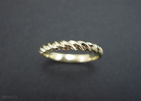 Twisted Rope Wedding Ring Twisted Rope Gold Wedding Band Benati