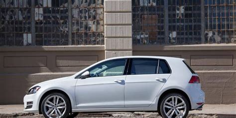 2015 Volkswagen Golf TDI first drive