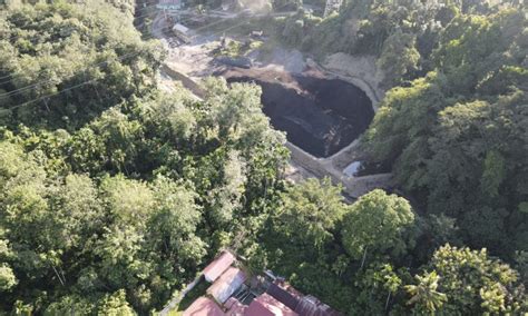 Stockpile Batu Bara Ilegal Di Kota Padang Dlh Tak Berizin