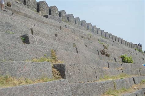 8 Forts Near Hyderabad, Famous Forts in Hyderabad you Should Visit - Treebo