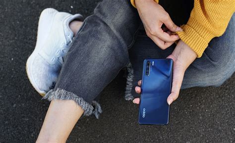 laku keras oppo kembali buka penjualan   toko  terkenal