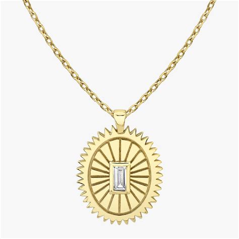 The Best Lab-Grown Diamond Necklaces For Your Style