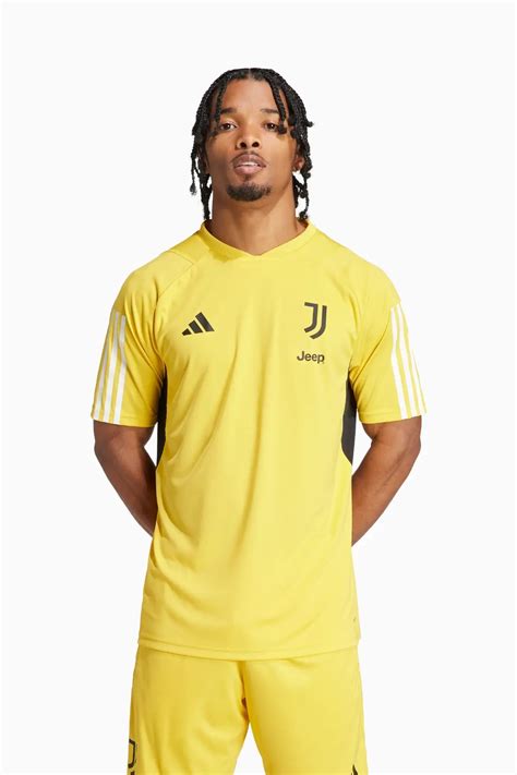 Koszulka adidas Juventus FC 23 24 Training Żółty Buty piłkarskie