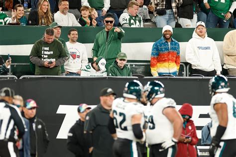 Travis Kelce Attends Eagles Game Without Taylor Swift | Us Weekly