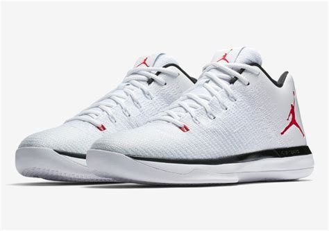 Air Jordan 31 Low - Tag | SneakerNews.com