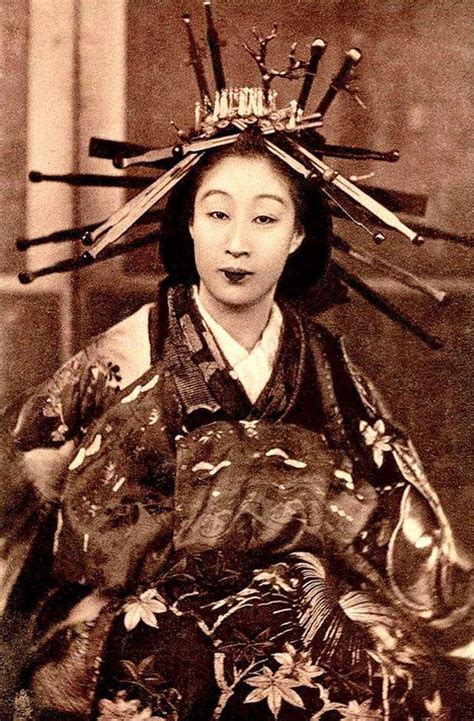 【記録写真】明治〜大正期の遊女、花魁達のポートレイト 古い写真 歴史的な写真 江戸 文化