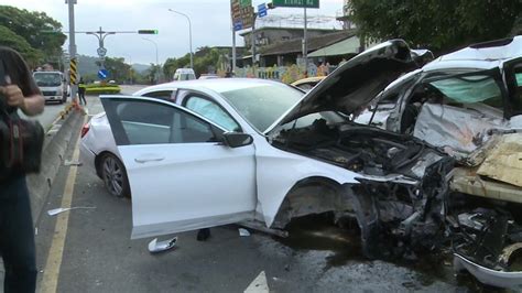 驚悚畫面曝光！賓士車高速側撞廂型車1死｜東森新聞：新聞在哪 東森就在哪裡