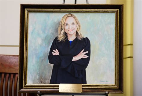 Friends of Taylor’s newest judge surprise her with portrait ...