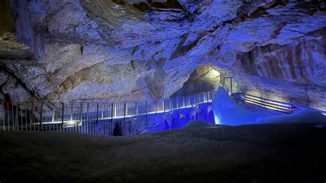 Dachstein Ice Cave World In Obertraun Hallstatt Austria