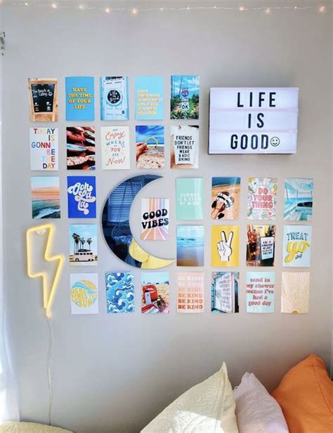 25 Cool Poster Decor Ideas For College Dorm Room Homemydesign