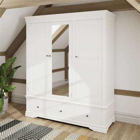 K Interiors Triple Wardrobe With Drawers White