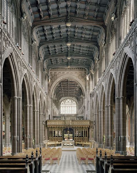 Peter Marlow: The English Cathedral - Manchester Cathedral