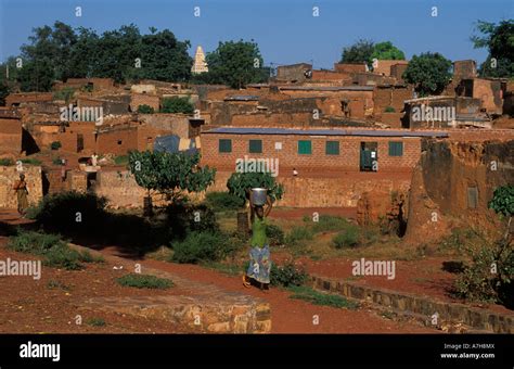 Quartier Kibidwe Est La Partie Ancienne De La Ville Bobo Dioulasso