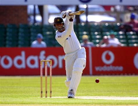 Former Pakistan international Mohammad Wasim makes his Netherlands debut