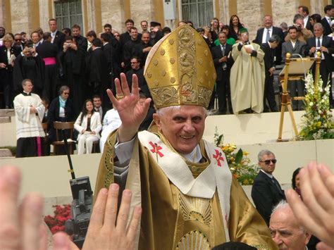 Ks Piotr Bajor o Benedykcie XVI Był bardzo pokornym skromnym