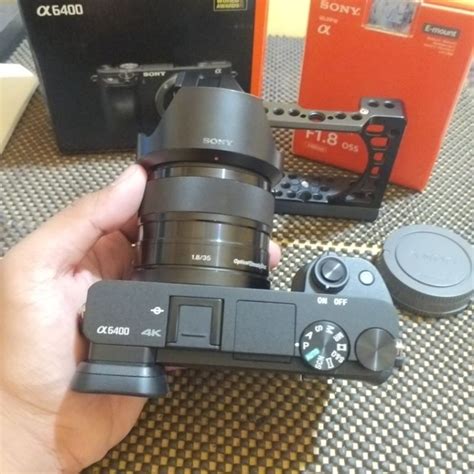 Jual KAMERA SONY A6400 LENSA 35MM F1 8 OSS FULLSET LIKE NEW SUPER MURAH