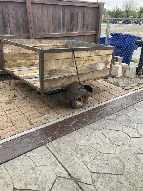 5’6” By 5’6” Tralier As Is No Title $250 for Sale in Mcallen, TX - OfferUp