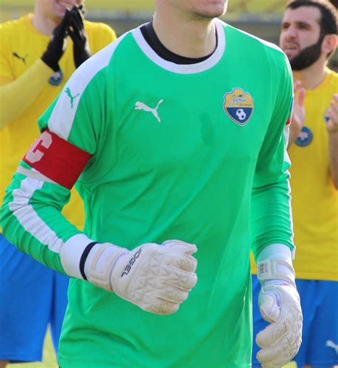 FC Zorkiy Krasnogorsk 2021 22 GK 2 Kit