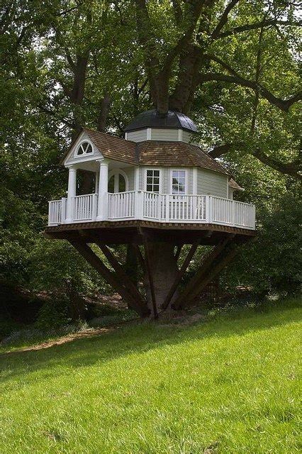 Awesome Tree House - Pinlovely