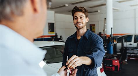 Tagliando auto cos è ogni quanto farlo e costi Leasys