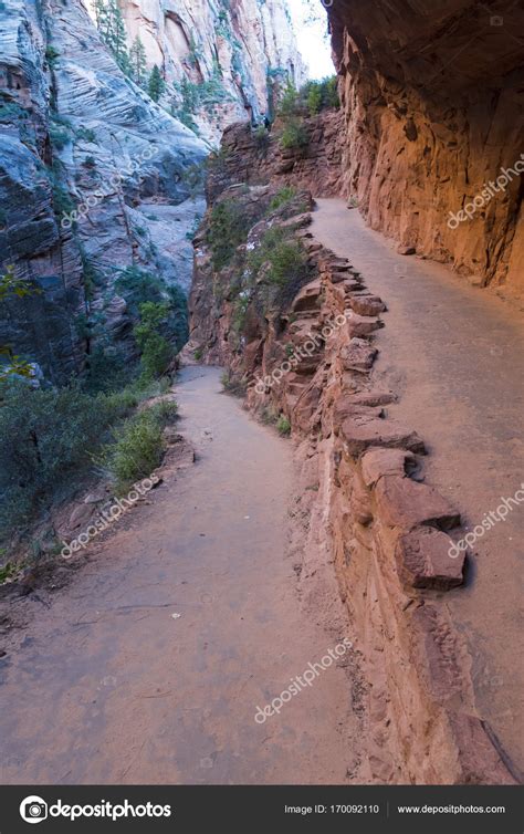 Angels Landing Hiking Trail — Stock Photo © HealthyLauraCom #170092110